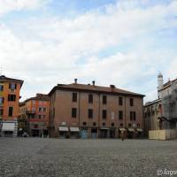 Piazza Grande Modena - 25