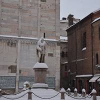 Piazza Torre Modena - 8