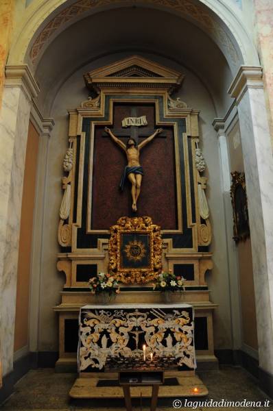 Santa Maria delle Assi Church ° - Modena City Guide