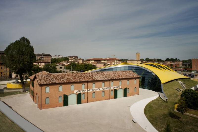 Museo Casa Enzo Ferrari Modena - 7