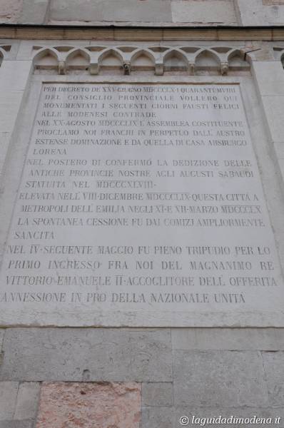 Piazza Torre Modena - 3
