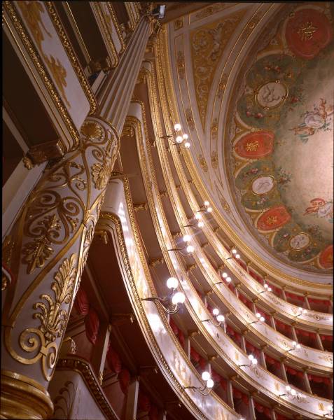 Teatro Comunale Luciano Pavarotti Modena - 21